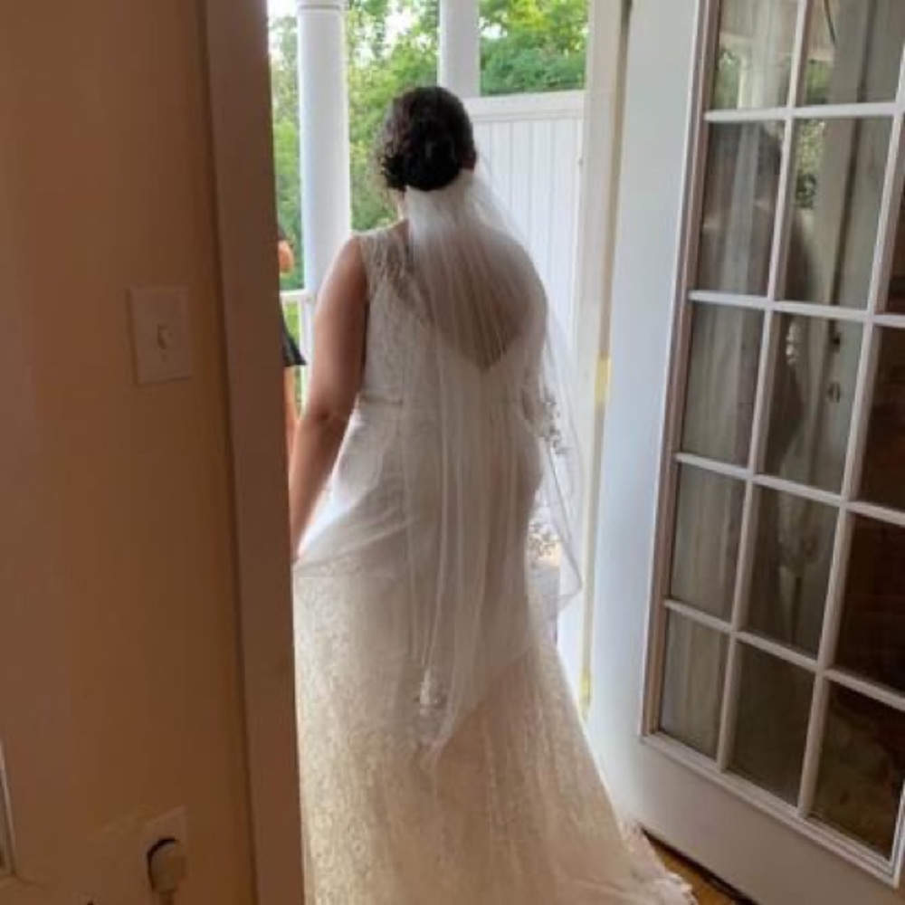 Wedding dress